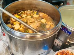 -红鼻子桂林米粉(金唐新光界店)