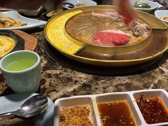 芝士锅底-猪啊牛呀羊啊铜盘烤肉(正大广场店)