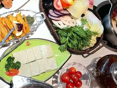 -一叶一世界·素食餐厅(锦华万达店)