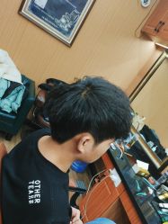 -纯剪男士理发馆·烫染专业店