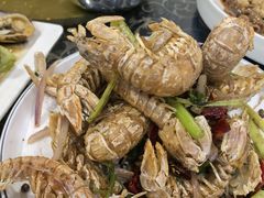 满膏皮皮虾-威海渔村(黄兴路店)