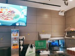 -蒙自源米线大王(东站店)