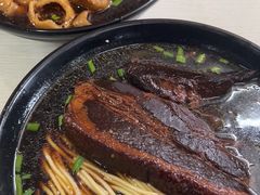 -小龙大肉面馆