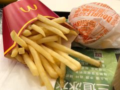 -麦当劳(中唱大厦店)