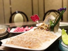 加拿大象拔蚌-协成海鲜火锅(海洋花园店)
