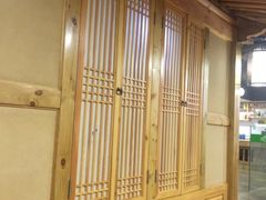 -绿岛汤泉韩式休闲会所