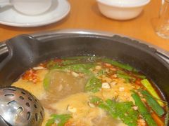 -黔三一夺夺粉酸汤火锅(百信店)