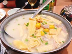 腐竹银杏煲猪肚-渔家灯火(明湖店)