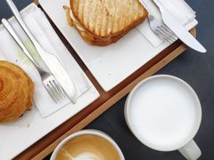 燕麦拿铁-星巴克(深圳星都豪庭店)