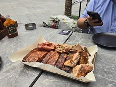 -BOURBON 玻本美式餐厅酒吧(虹桥新天地店)