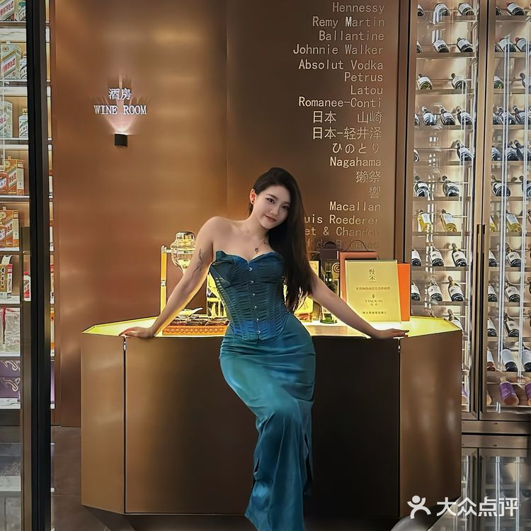 和漂亮的人吃漂亮饭啦ᥫᩣ