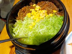 芝士牛肉拌饭-唯成•韩国炭火烤肉 유성고기