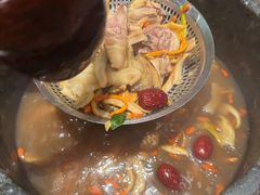 -蘑界·野生菌火锅(深业上城店)