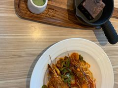 -必胜客(世纪港湾店)