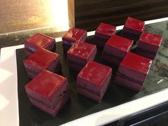 -BLU 全日制餐厅(上海安曼纳卓悦酒店)