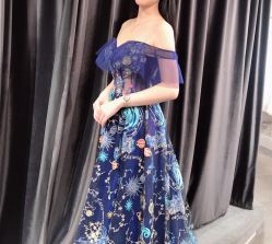 -艾米丽婚纱礼服