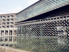 门面-知美术馆