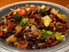 -老滇山寨•云南特色菜•地方菜•民族风情歌舞表演(金碧店)