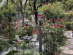 -谷咖啡·鲜花绿植花园餐厅