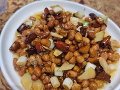 宫保鸡丁-万重锦·人文川菜馆(骡马市店)