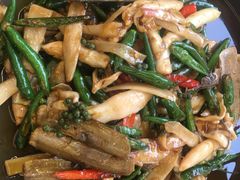 -去吃小龙虾·江湖菜·烧烤(南滨路店)
