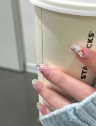 -M Nails & Beauty美甲美睫美体