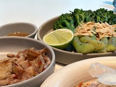 烤西兰花苔-胡麻(静安嘉里店)