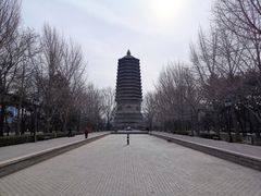 -玲珑塔公园