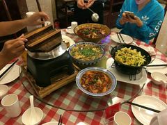 -鲁班小馆(政四街店)