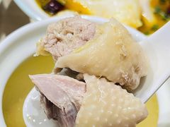 -老乡鸡(上海白玉兰广场店)
