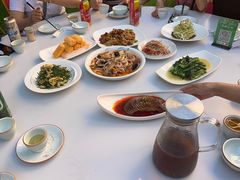 -乡村馕坑肉·烧烤·新疆菜·本地人更爱吃(阿勒泰首店)