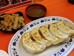 煎饺子-拉面莊夢語＆中华料理八椿
