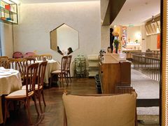 大堂-十二粤味·顺德菜·烧鹅点心(五四广场店)