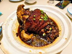 -老码头黑皮肘子锅包肉(赣水路店)