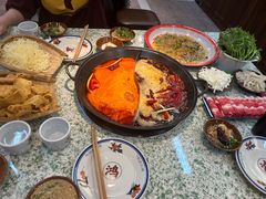 -鸿姐老火锅(花园路店)