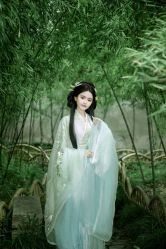 -苏州窝边小草摄影·汉服妆造跟拍(拙政园店)