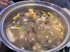 -千岛蚝高压锅生蚝·人参火锅(白云万达店)