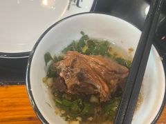 -三里屯土灶炖公鸡地锅鸡(江东店)