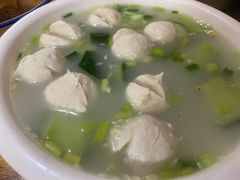 手工鱼丸汤-聪辉同安老美食饭店(大元路店)