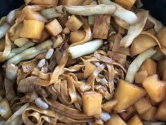-内蒙焖面大盆骨餐馆(山大路店)