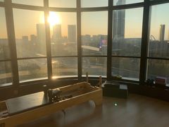 -跃动游泳健身俱乐部(新华传媒店)