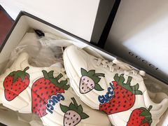 -Gucci(重庆IFS店)