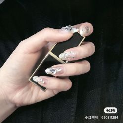 -Pink You美甲洗眉纹绣定制中心