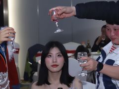 -南京悦客假日酒店