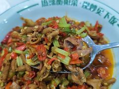 -湘当有饭剁椒鱼头(昆山招商花园城店)