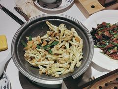 -小河盐帮·私家菜·烤鸭(三元桥·霄云路店)