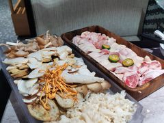 -野·大山里野生菌石锅土鸡(益田假日店)
