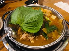 脊柱土豆汤-包装马车·韩国料理·포장마차