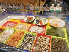 -头上红煨盐鸡·非遗院子餐厅