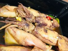 -臻鲜燕海鲜融合餐厅(金陵style店)